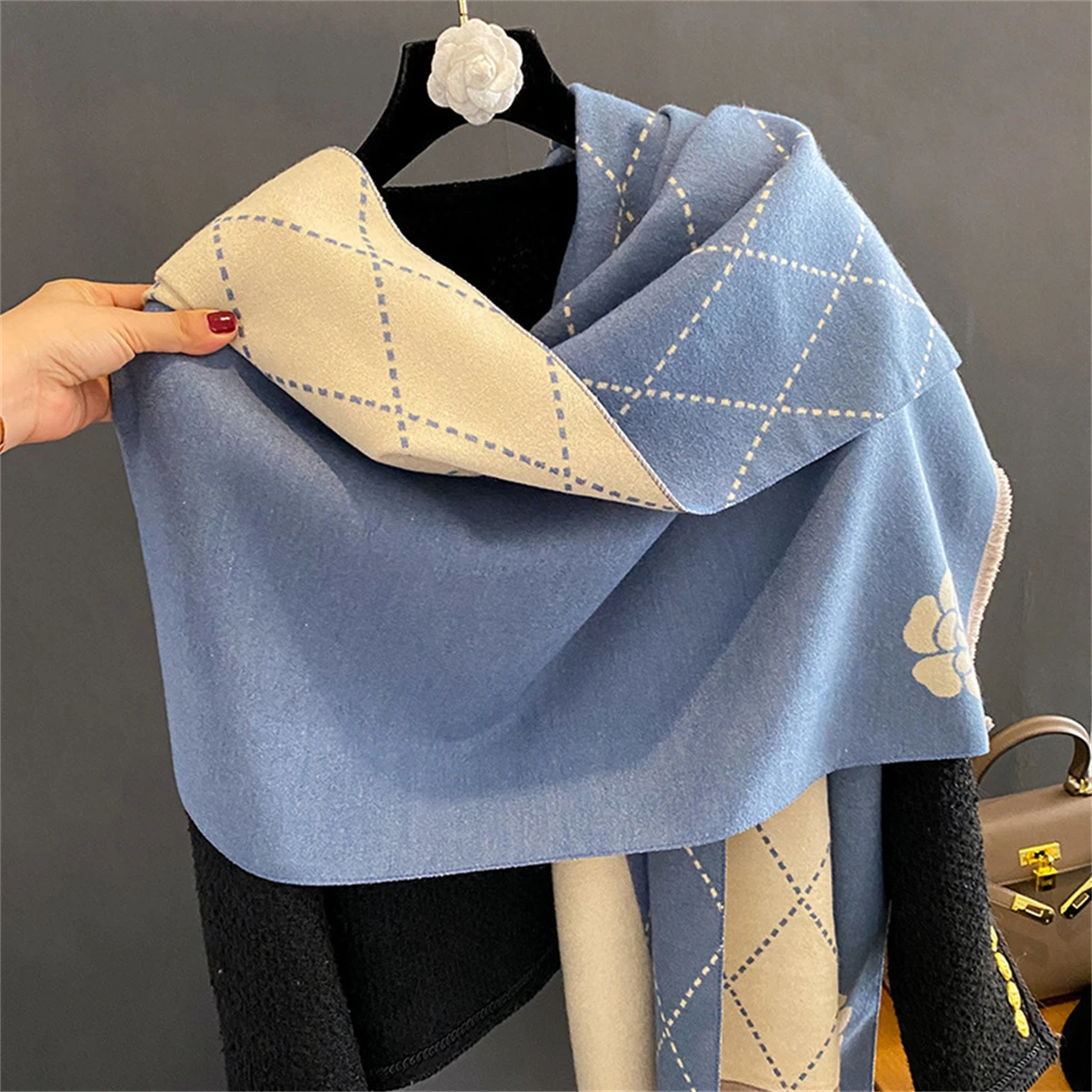 2024 new design winter warm tartan winter wedding shawl luxury designer women cashmere feel pashmina shawls scarves