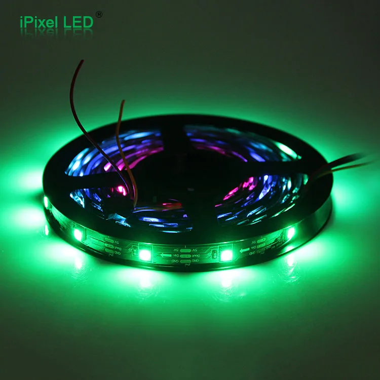 Цифровая светодиодная лента имеет 30 шт. SMD 5050 RGB встроенных микросхем каждый из которых разрезаемый светодиодный