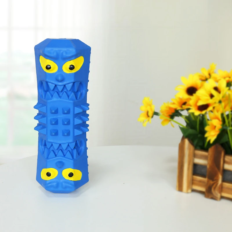 Blue 285C vampire teething High quality  hot selling rubber top seller pets interactive and chew toys Sound making toys