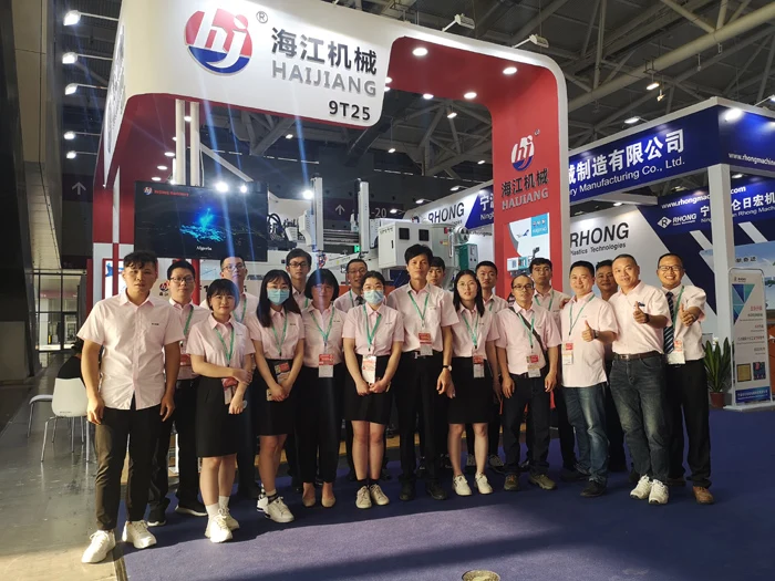 China Wholesale Custom Metal Pin Badges Button Badge Making Machine Button Maker