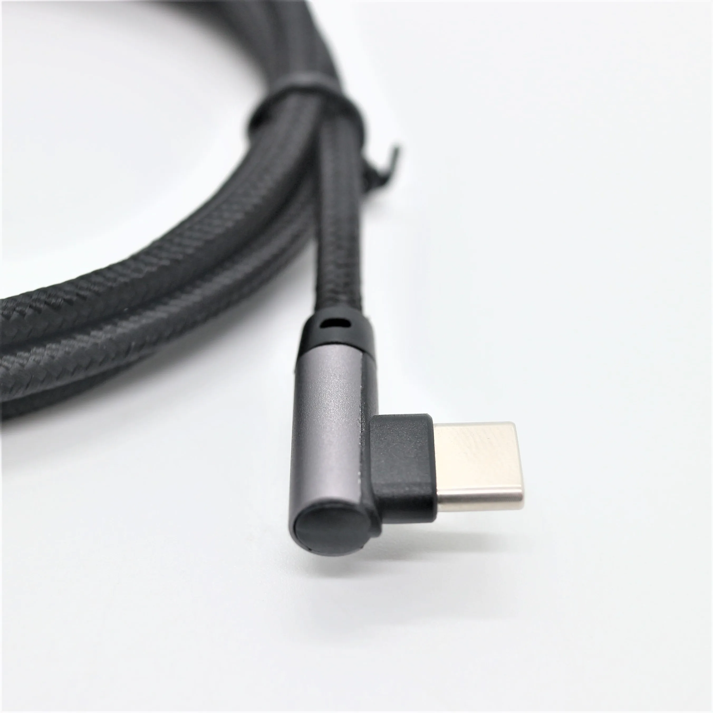 with outer woven mesh  male aluminum shell straight to curved  Fast Charge Data USB C Type C cable