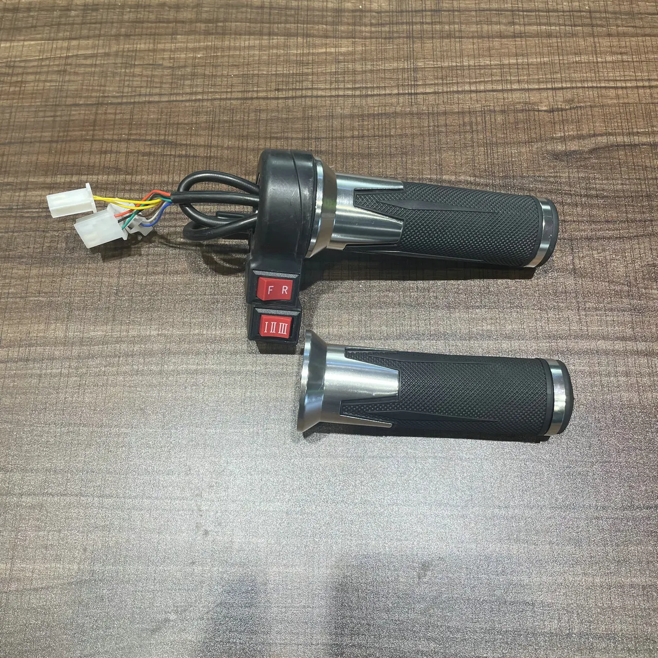 FACTORY OEM RICKSHAW ACCELERATOR GOOD QUALITY THROTTLE FOE ELECTRIC TRICYCLE