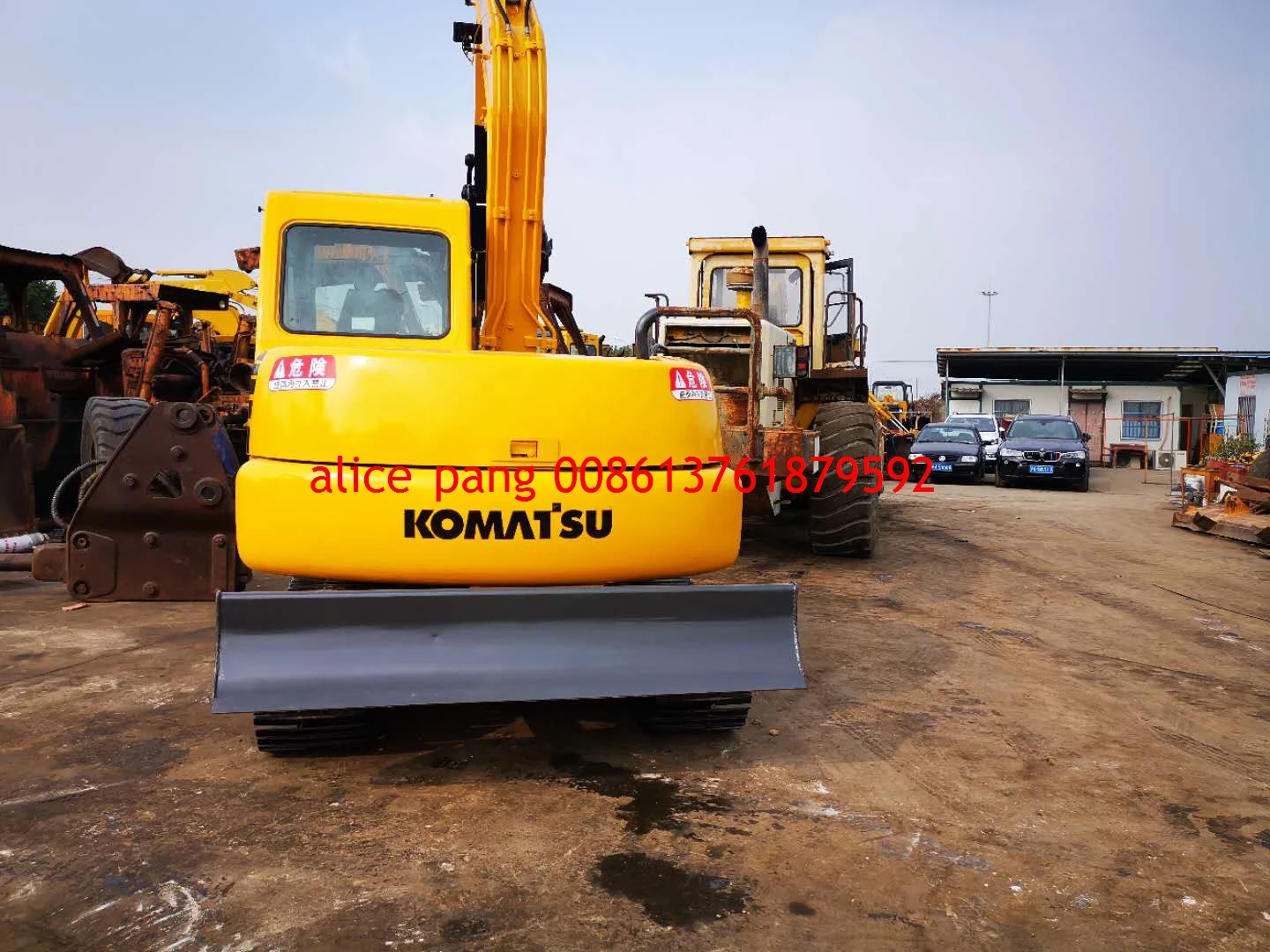 Used komatsu pc60 excavator ,small used excavator komatsu 60 ,mini 6ton komatsu backhoe for sale .