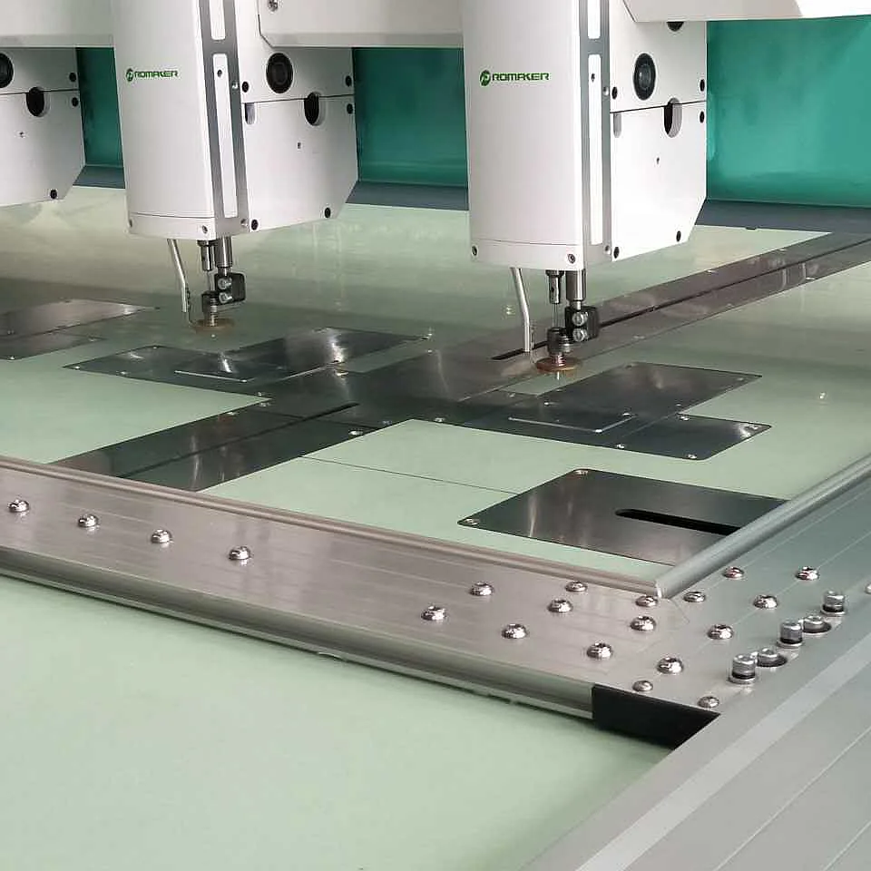 (TES Series) 925 Computerized Chain Stitch Chenille Embroidery Machine