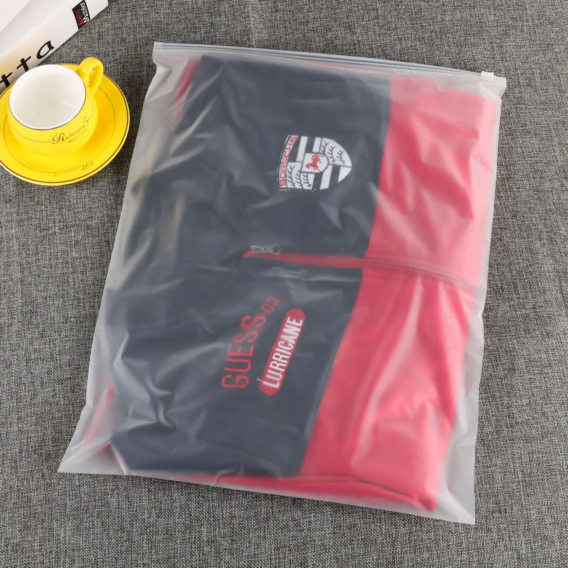 Custom Large Plastic Drawstring Bag with Custom Printed Logo Pe Plastic Frosted Bags Pouch Gift Packaging Poly Bag For Clothes