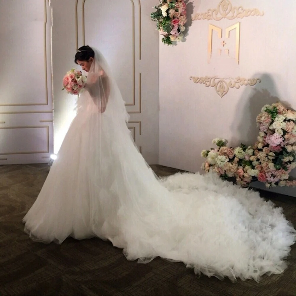 2023  Wedding Veil with Blusher Soft Tulle Veil 2 tier Cathedral Length Bride 5M Flowers Veil with comb Brida