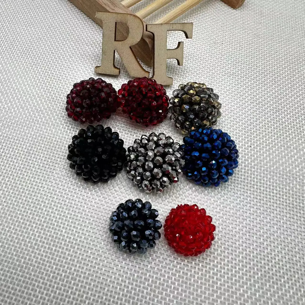 Classical Handmade Sewing Glass Beads Buttons Hand Beaded for Clothes Decorative