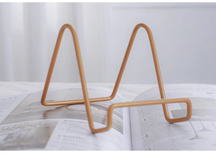 Iron Wire Metal Mini Gold Phone Holder Gift for Desk Cell