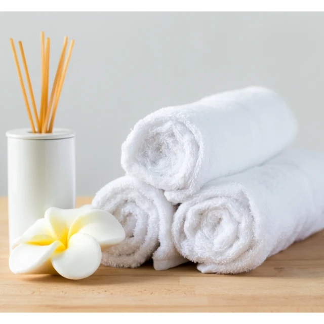 Small Quick-Dry Golf Bath Towel Printed Jacquard Woven Cotton Bamboo Embroidered Logo Plain Style for Hotel Beach Baby Use India