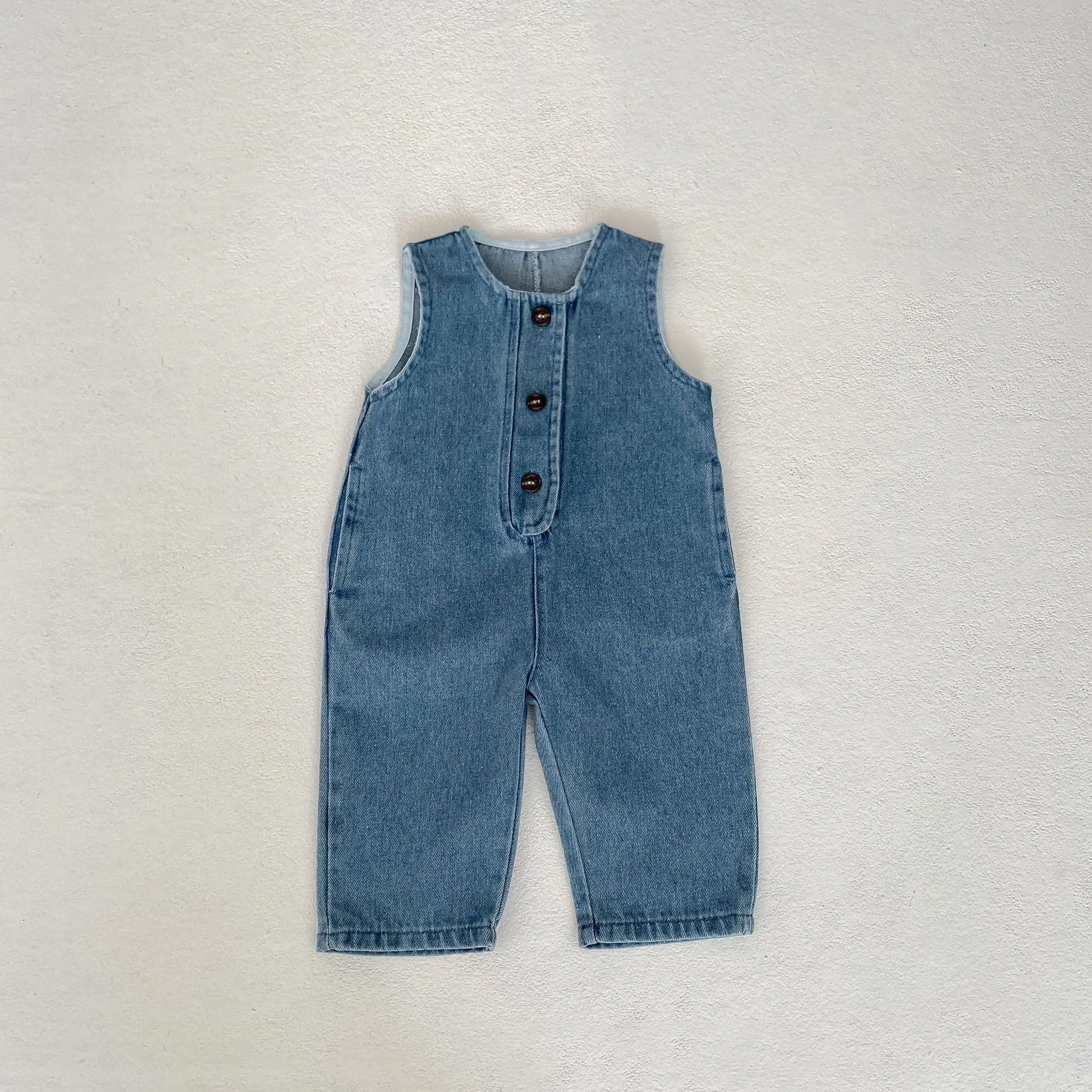 Spring and Autumn Infant Treasure Clothes  Striped Top + Denim Jumpsuit Baby Jeans Set