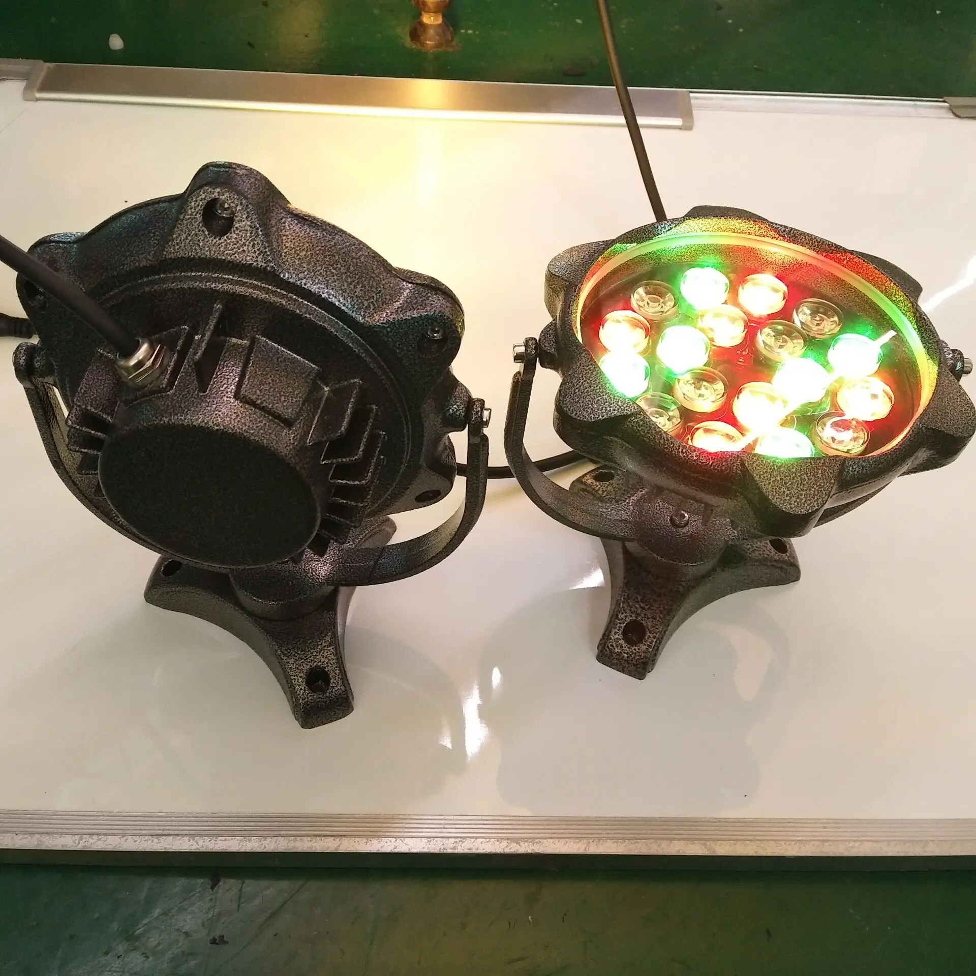  24V DC 18W RGB IP68 LED Fountain Light Outdoor underwater