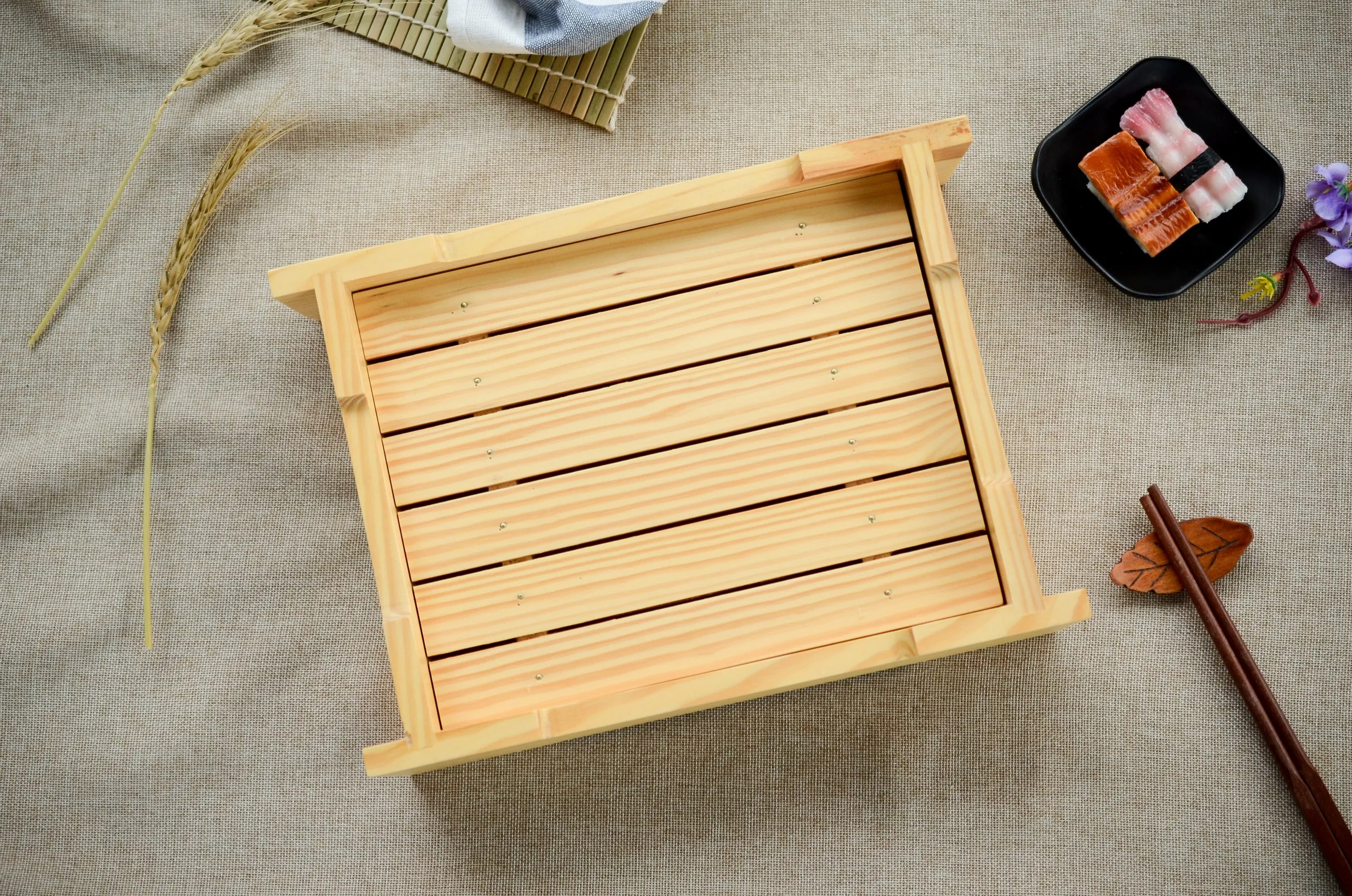 Wooden rectangle shape healthy useful sushi sashimi display shelf food storage&tray