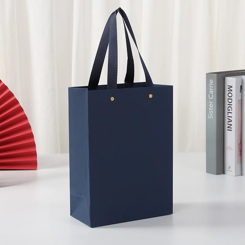 Wholesale Custom Printed Brand Logo Design Promotion Luxury Clothing Retail Gift Shopping Black Jewellery Paper Bag With Handle