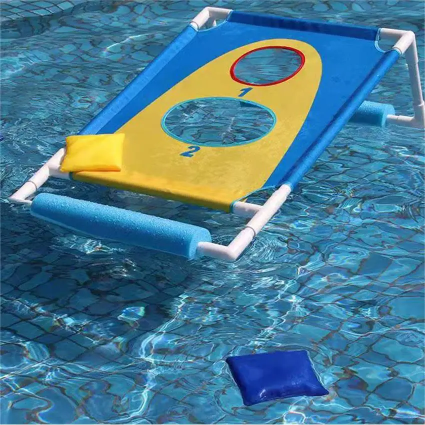 Swimming pool splashing sandbag throwing toss game floating target corn hole board set Floating Cornhole Bean Bag Toss