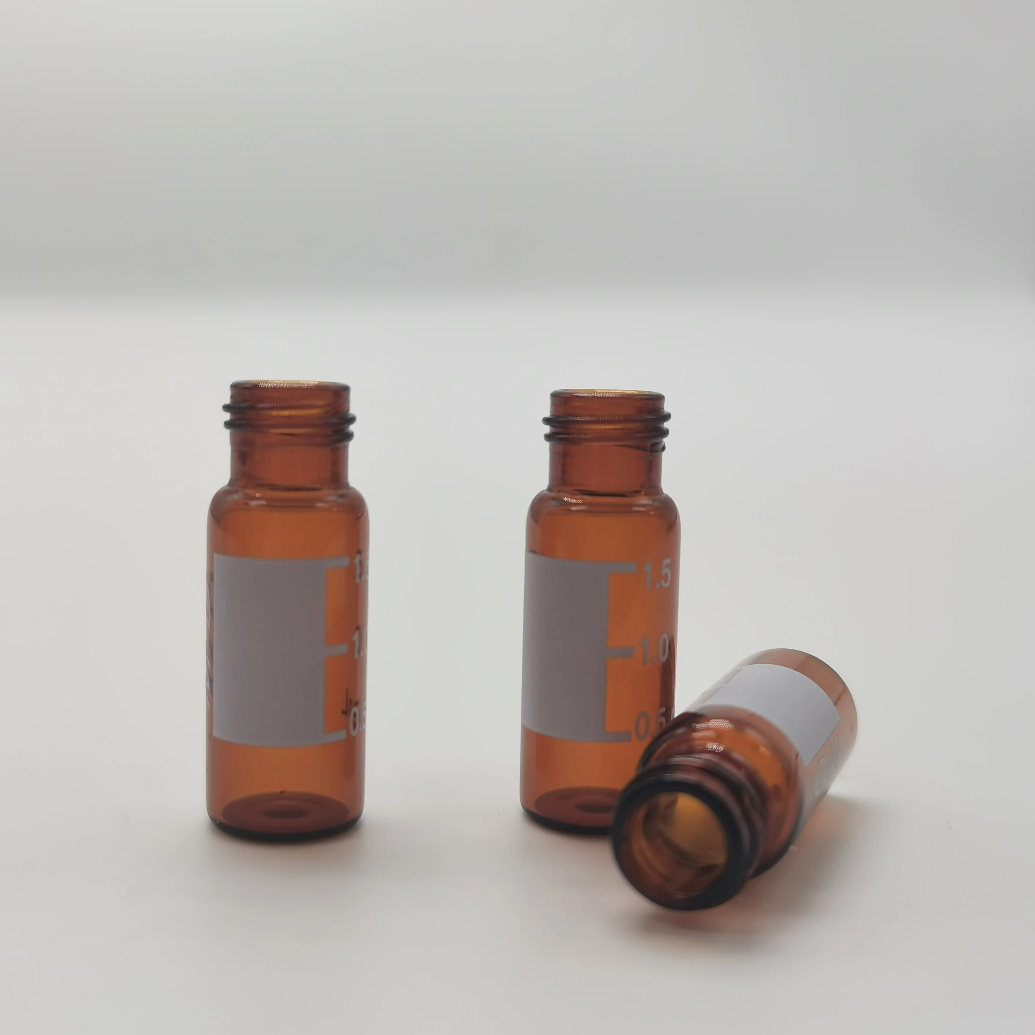 2ml Amber hplc chromatography Autosampler glass vials for laboratory sampling