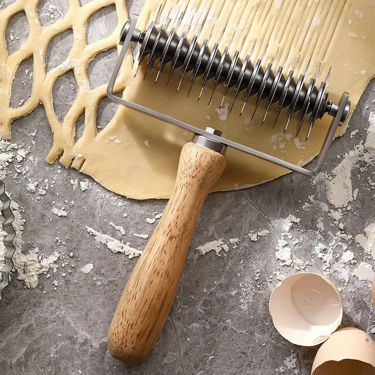 Lattice Cutter Dough Lattice Roller Cutter Baking Tool Cookie Pie Pizza Bread Pastry Crust Roller Cutter with Wood Handle