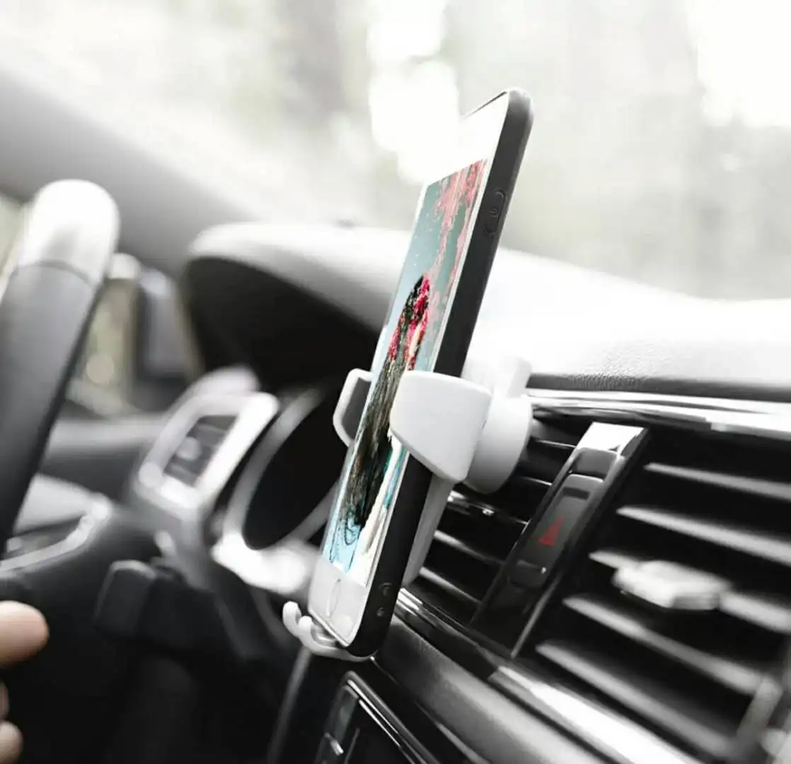 YC02 new gravity mobile phone holder can rotate 360 degrees car universal leather