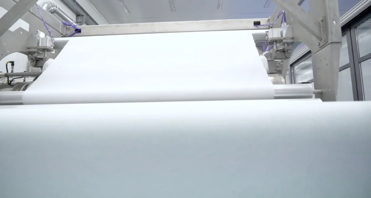 Лидер продаж, одноразовая полипропиленовая ткань SMS из нетканого материала, делает нетканый лист