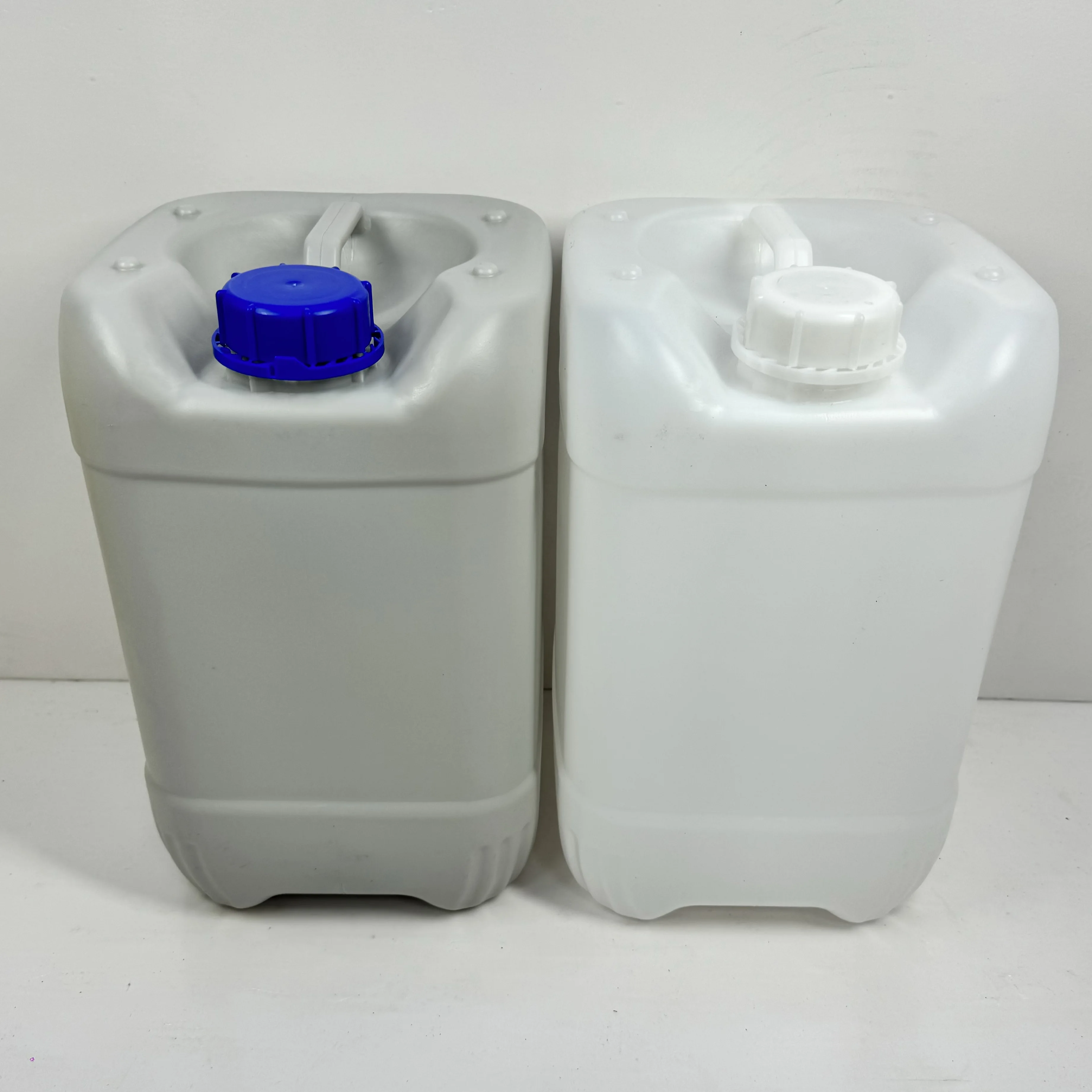 5L 10L пластиковая канистрия для жидкой упаковки промышленного моторного масла