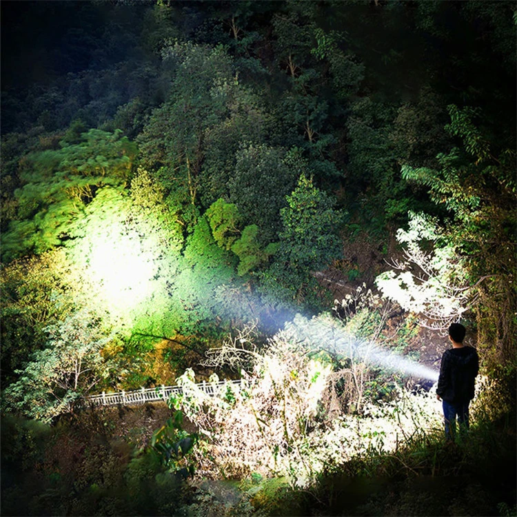 Plastic Flashlight USB Rechargeable Led Strong Light Long-range Show Battery Power Hand-held Flashlight Home Outdoor