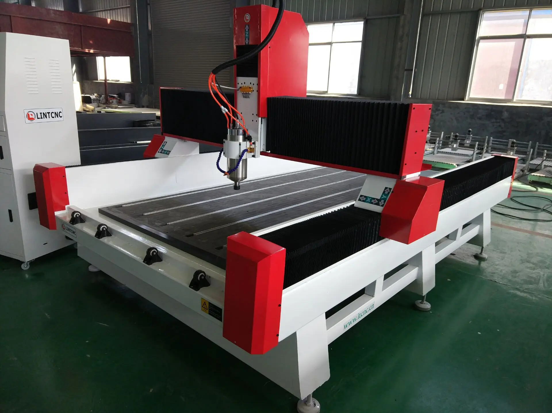 3D Камня CNC Router1325 1212 станок для резьбы по дереву мрамор гранит гравировальный с 5.5kw