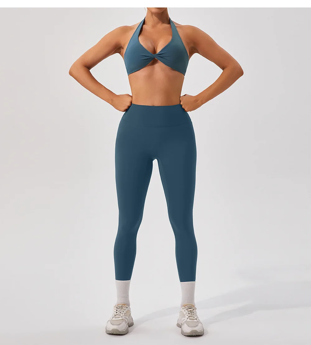 Latest Design Fashion Halter Yoga Crop Top Sexy Sports Bra Girls Fitness Yoga Wear Comfort High Quality Women Workout Sports Bra