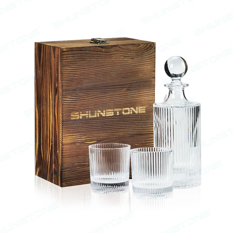 Wholesale Custom Vertical Grain Whiskey Bottle Decanter And Whiskey Glasses Gift Set With Wooden Gift Box