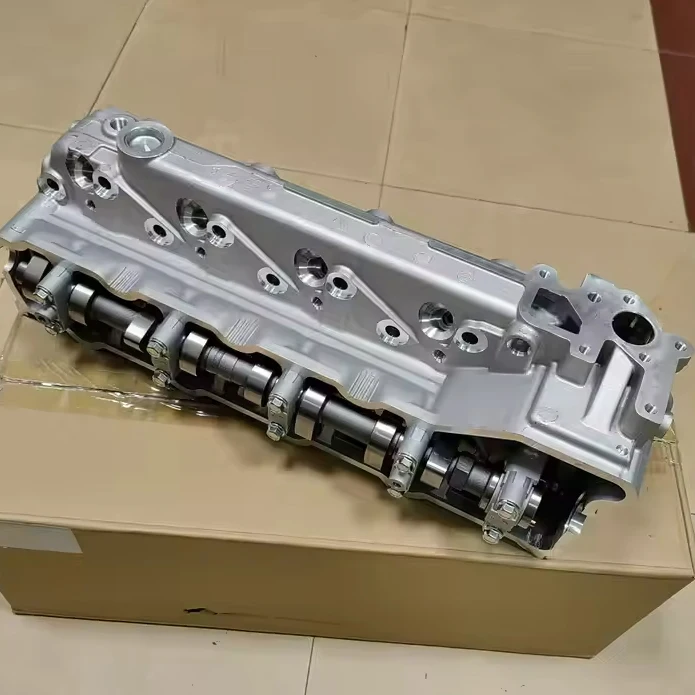 Machinery engines part 4M40 cylinder head