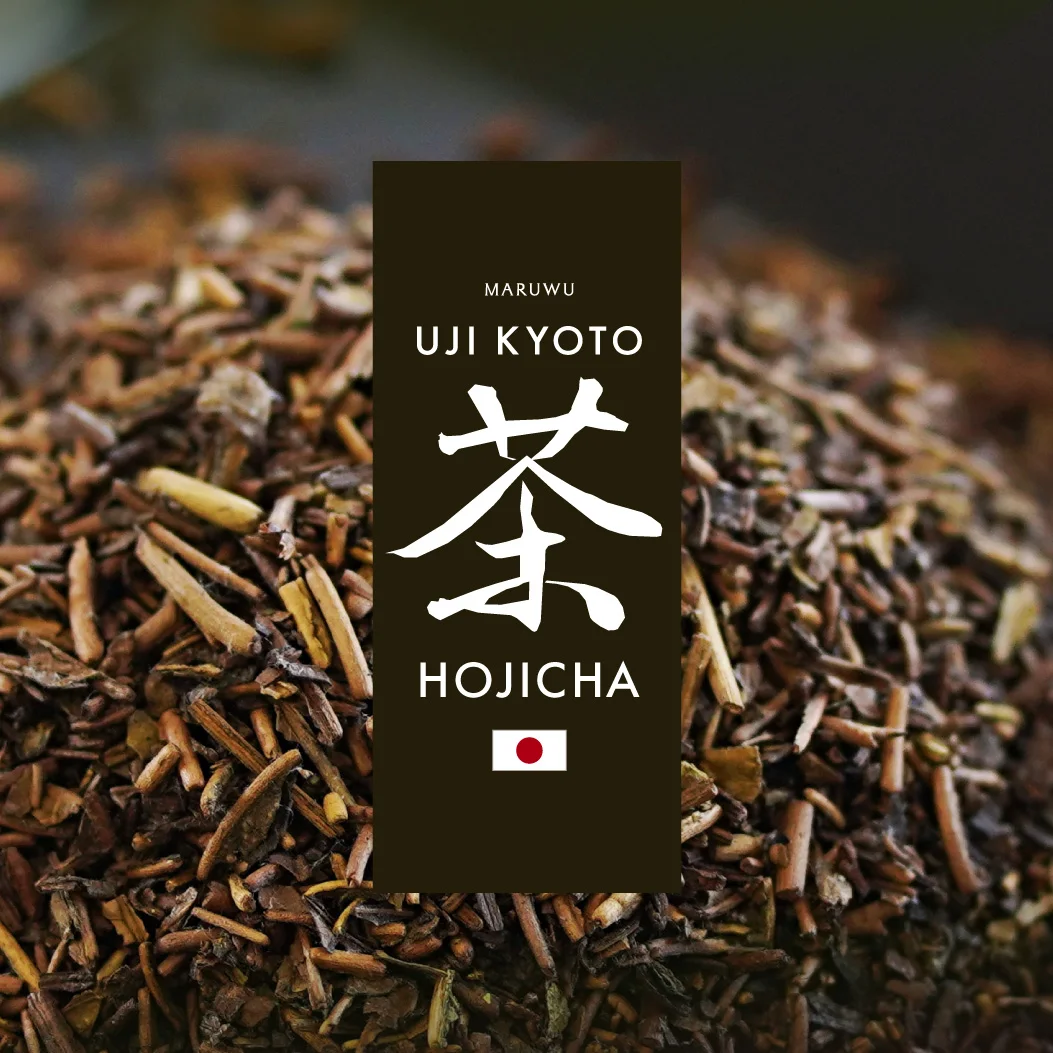 Japanese dessert cake chocolate flavor organic green tea matcha