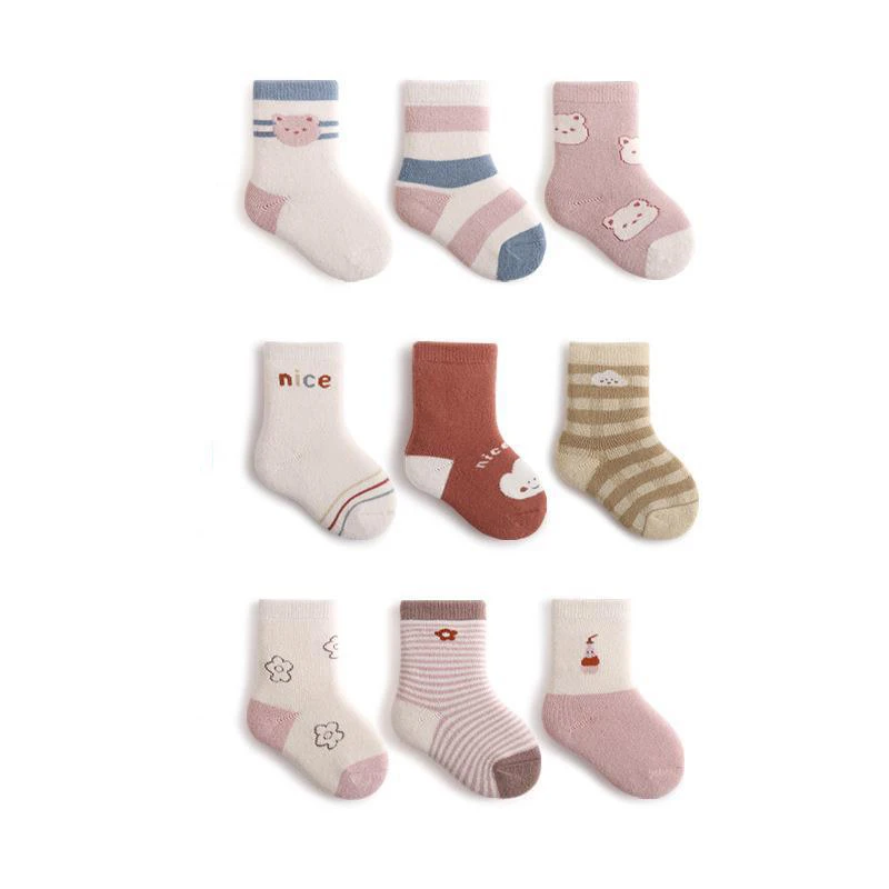 Оптовая продажа осенне-зимние махровые утолщенные детские носки теплые до середины икры Детские хлопковые с героями мультфильмов