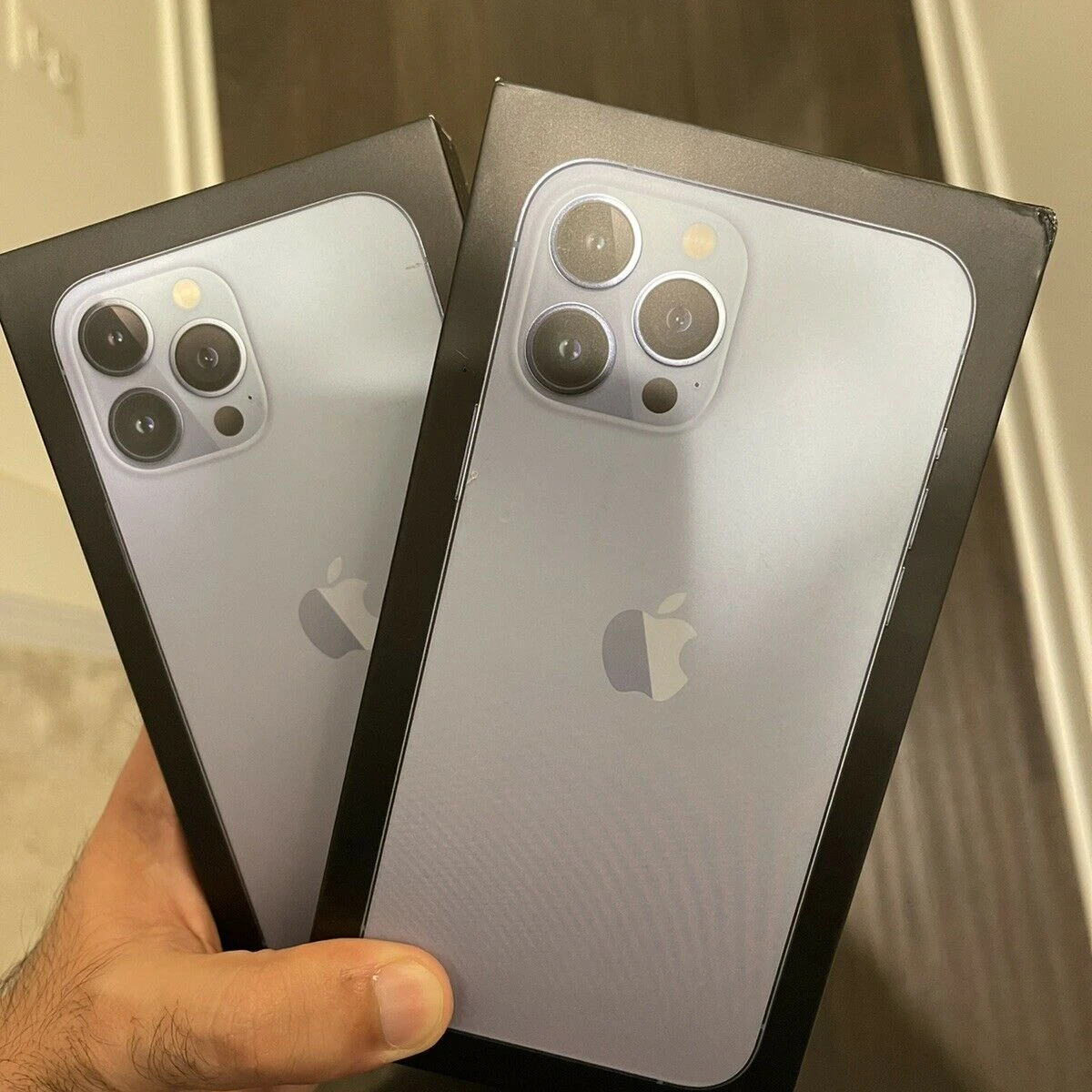 Купите сейчас 4 и получите 2 бесплатно для Apple iPhone 13 Pro Max 128 ГБ графитовый разблокированный в руке Быстрая доставка