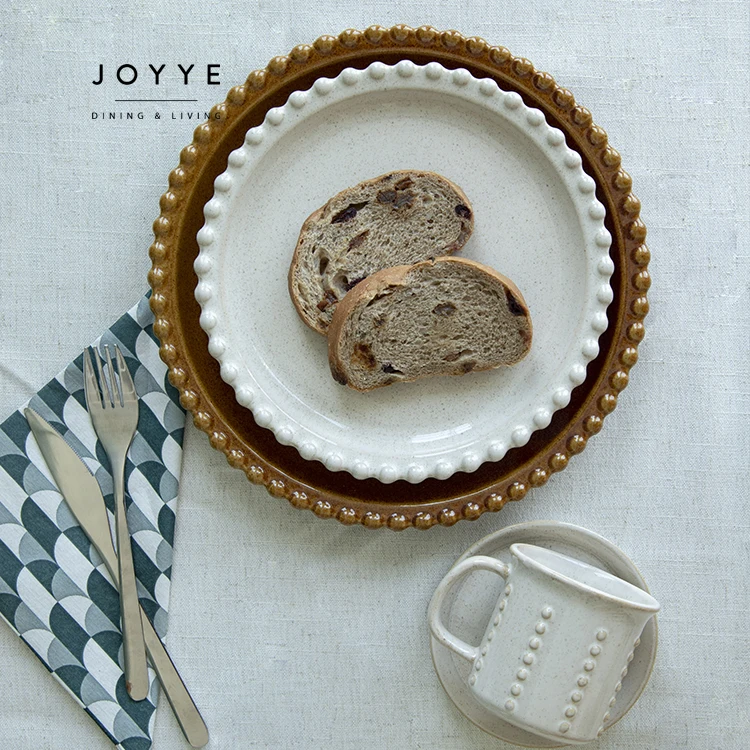 JOYYE Vintage Amber Debossed Stoneware Dinnerware Reactive Glaze Ceramic Mug Plate Tableware Set