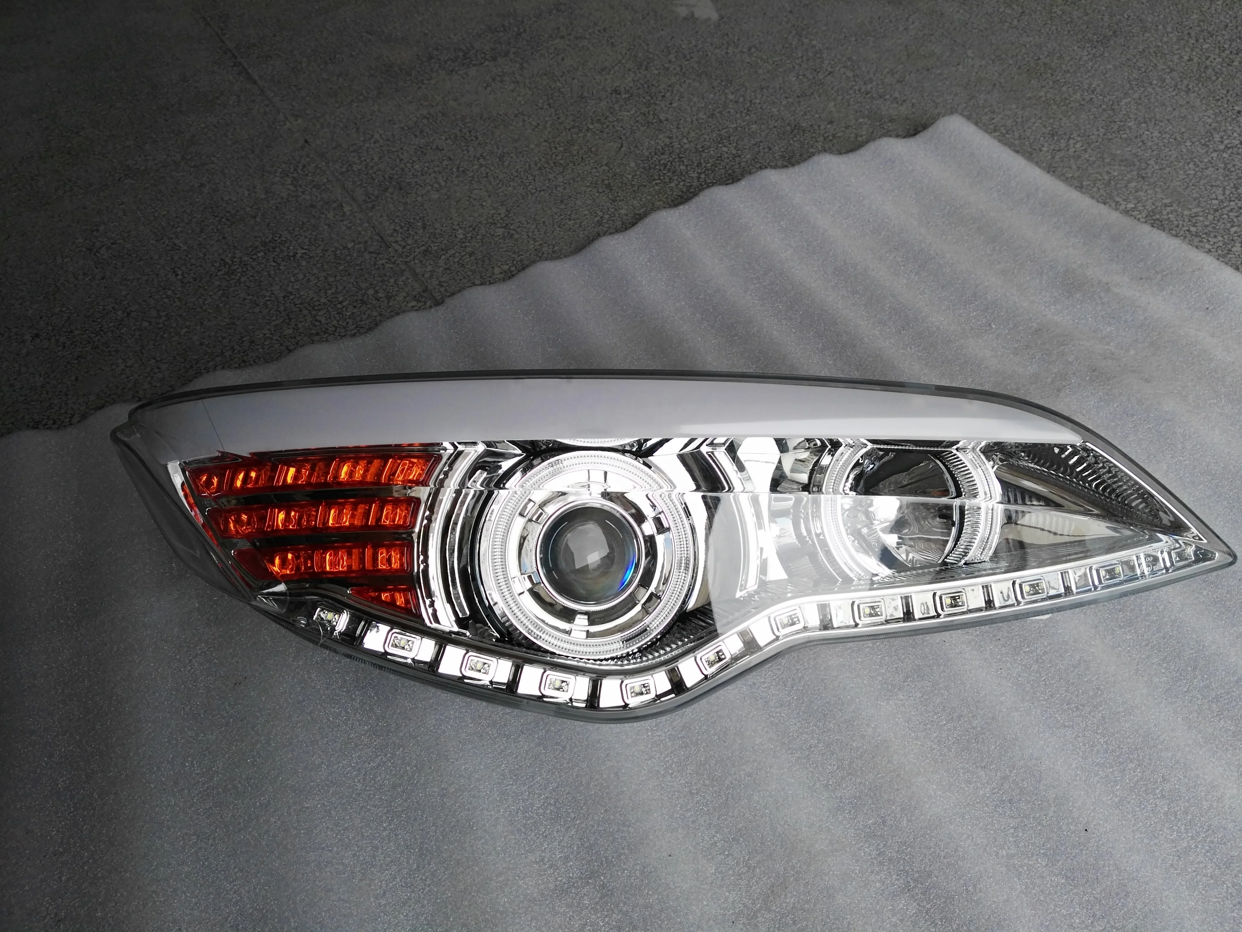 HEAD LAMP 605*366   HC-B-1176