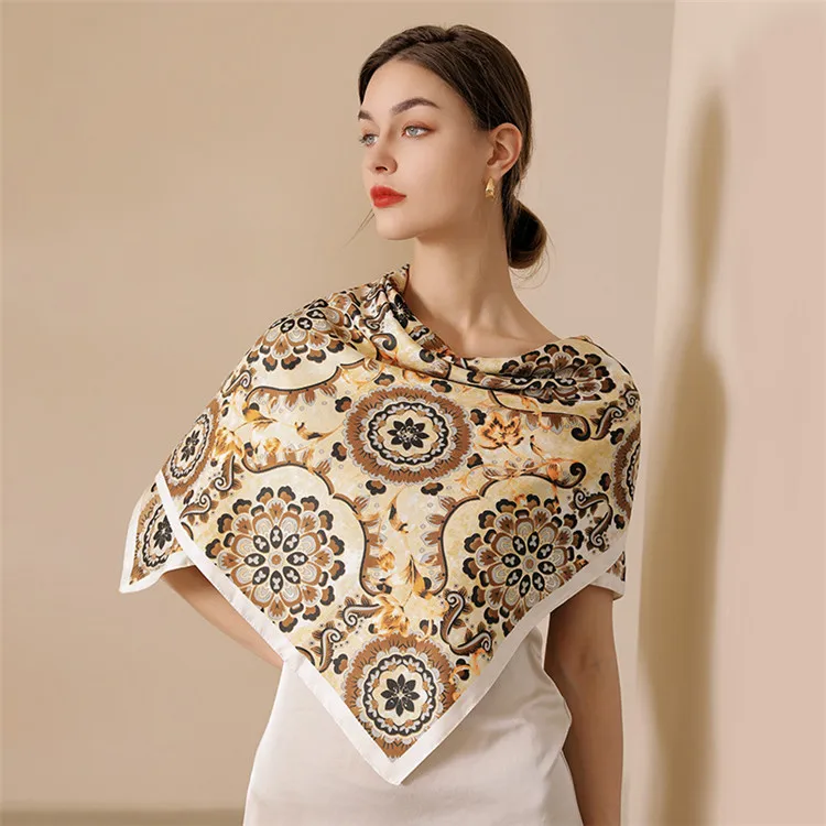 Attractive Style Woman Digital Print Silk Scarf 100% Silk Scarf Custom Print Silk Square Scarf