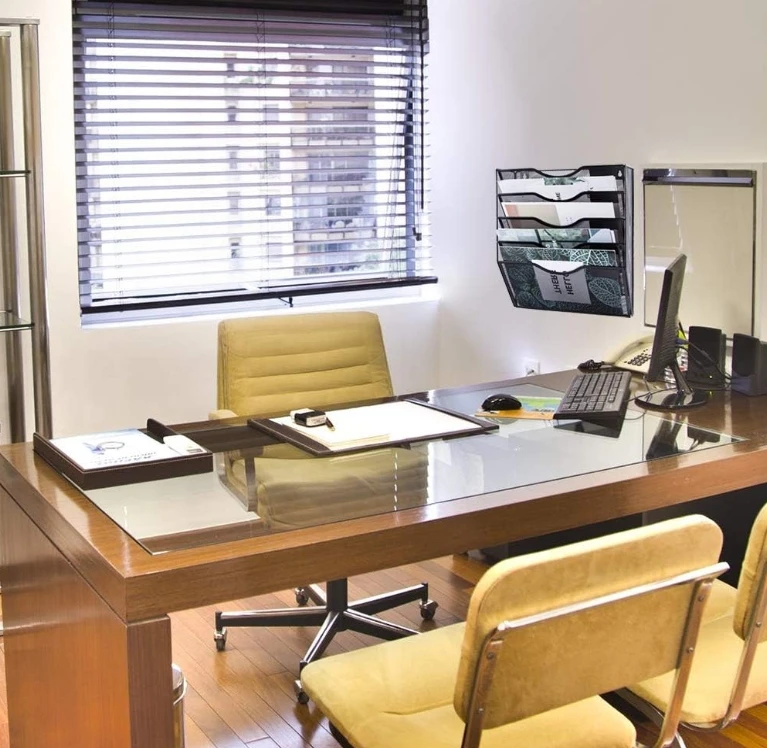 Black mesh wall mounted file and email storage rack, suitable for offices, schools, and homes