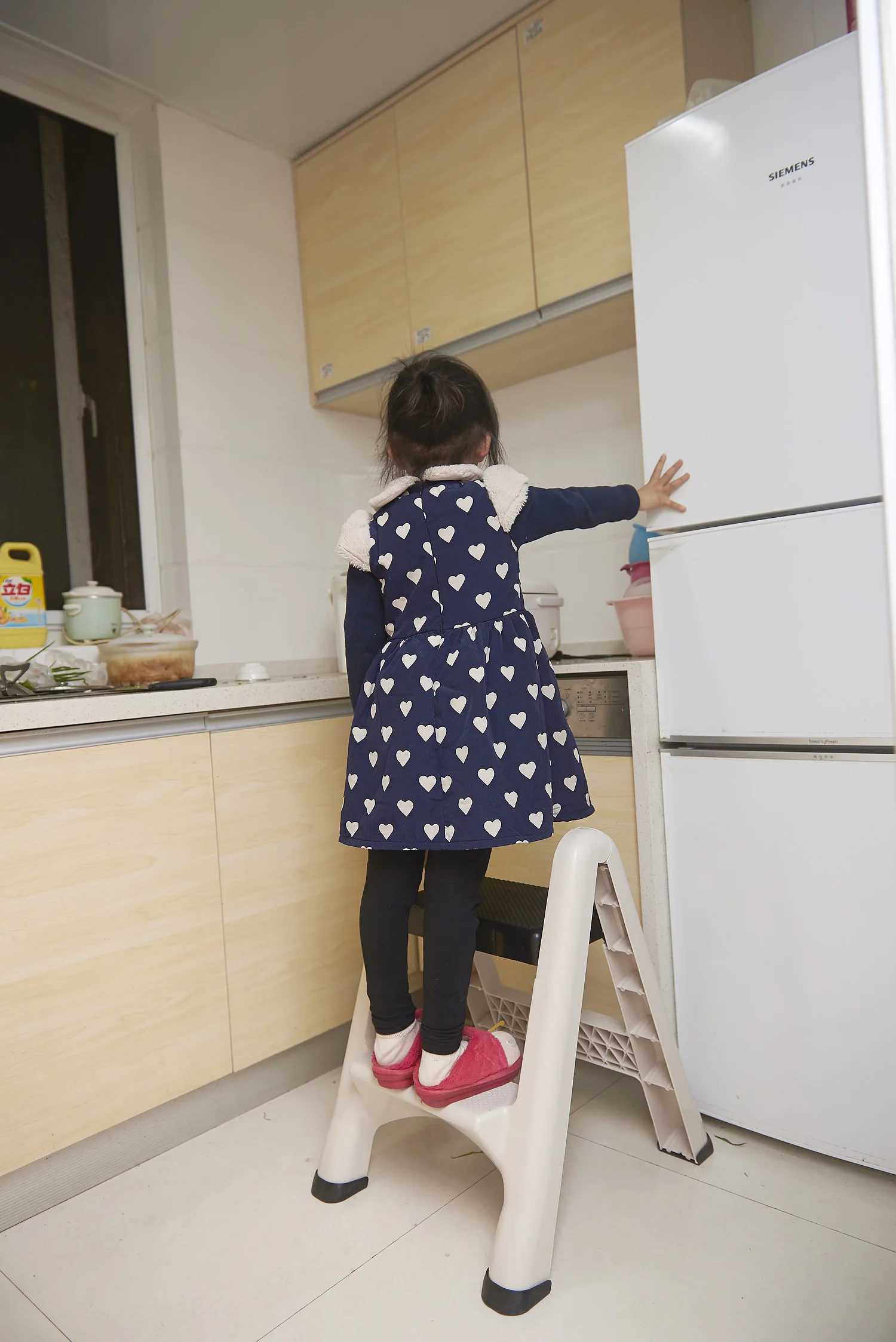 Пластиковый складной гексакоптер 3 шаг табурет высококачественного пластика сложите стул для