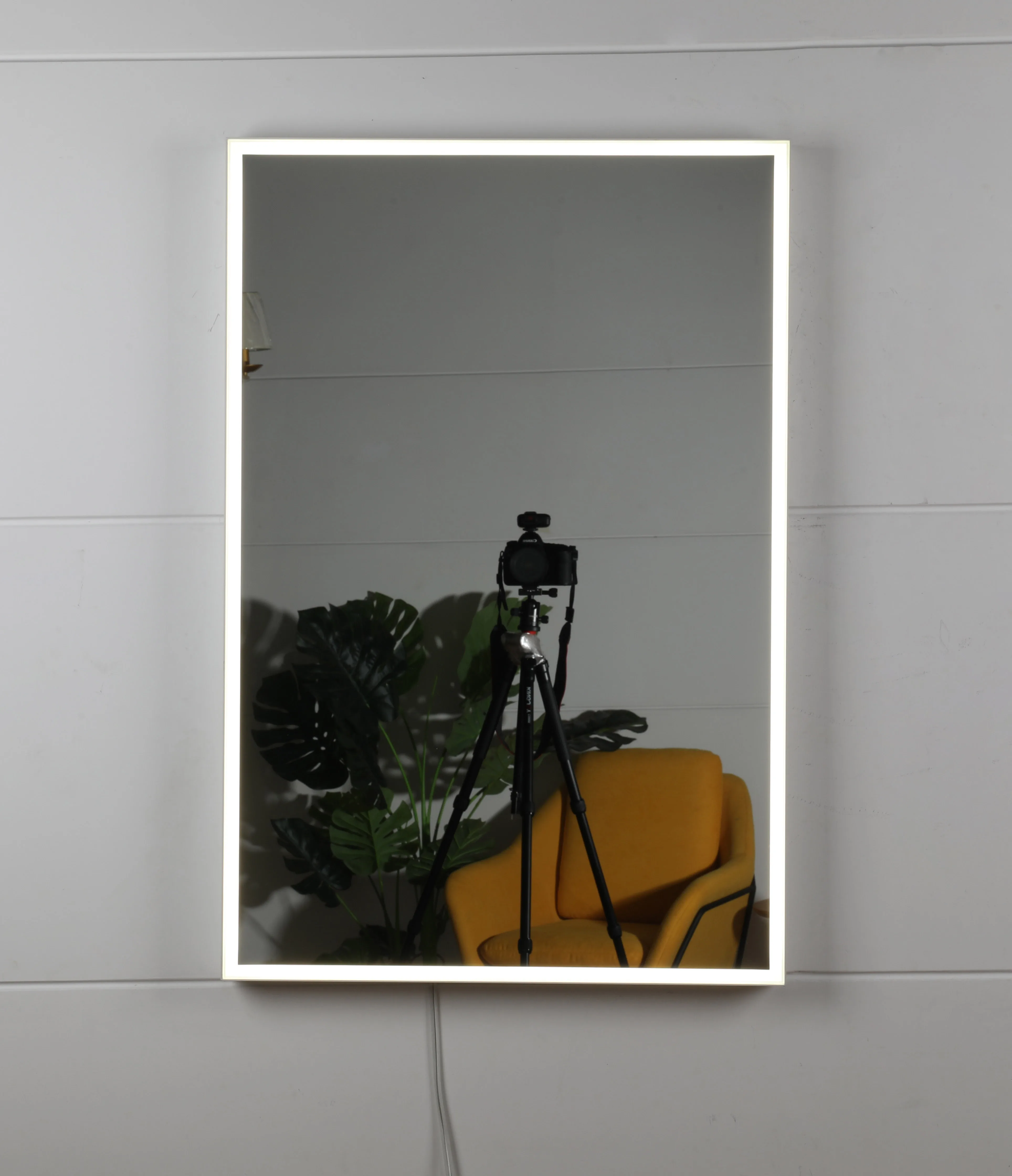 
Android System Popular Style Touch Screen Mirror Tv Smart In Living Room For Home Decoration 