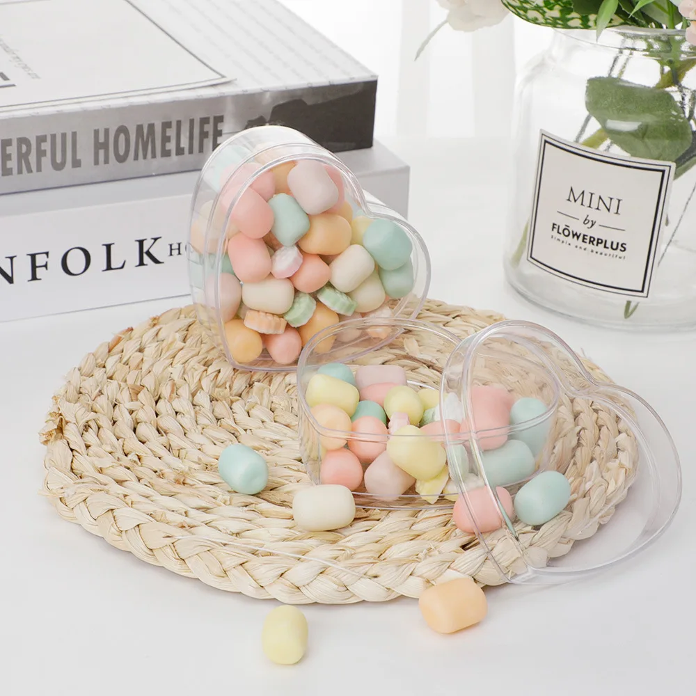 Custom heart shaped clear PVC PET acrylic plastic gift boxes for packaging candy sweet chocolate gummy macaron trays