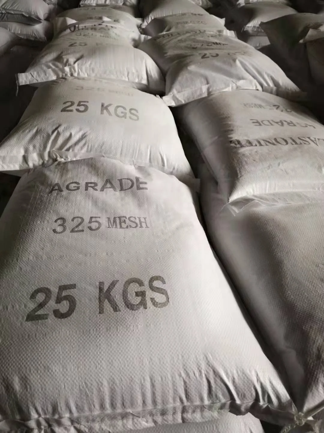 
Zirconium replacement ceramic body whitener as substitute of Zirconium silicate 