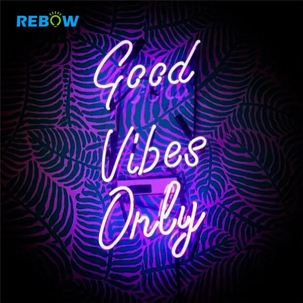 Good Vibes Vintage Mini Flex Red Bull Merry Christmas Neon Sign