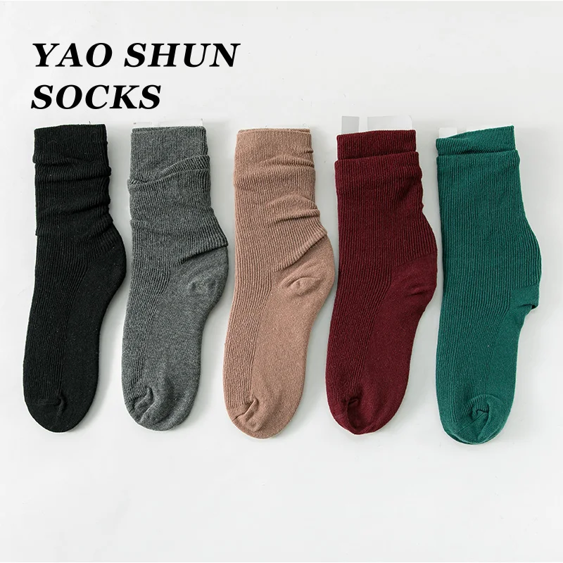 OEM The net red ice socks that are cheap, not smelly, not able to pick up the ball, and not hooked up are really cheap
