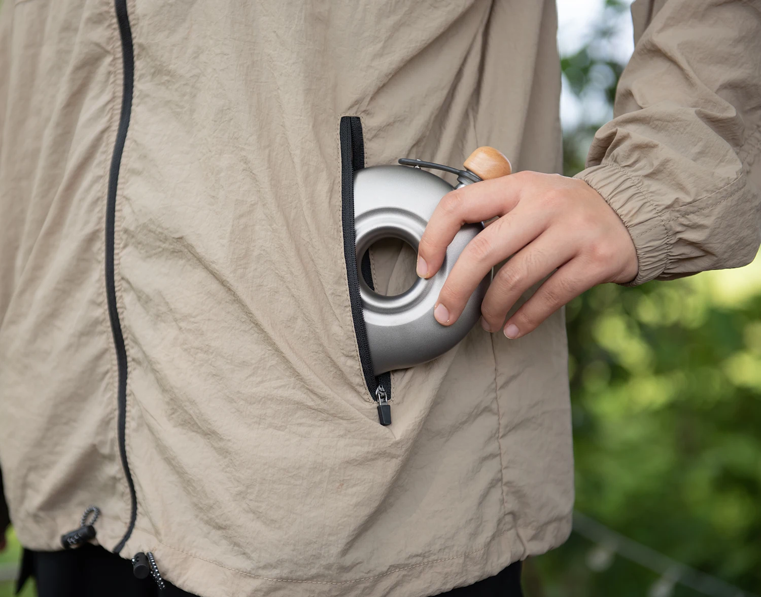 Outdoor camping titanium hip flask 6oz 180ml wine bottle liquor ultralight titanium flask