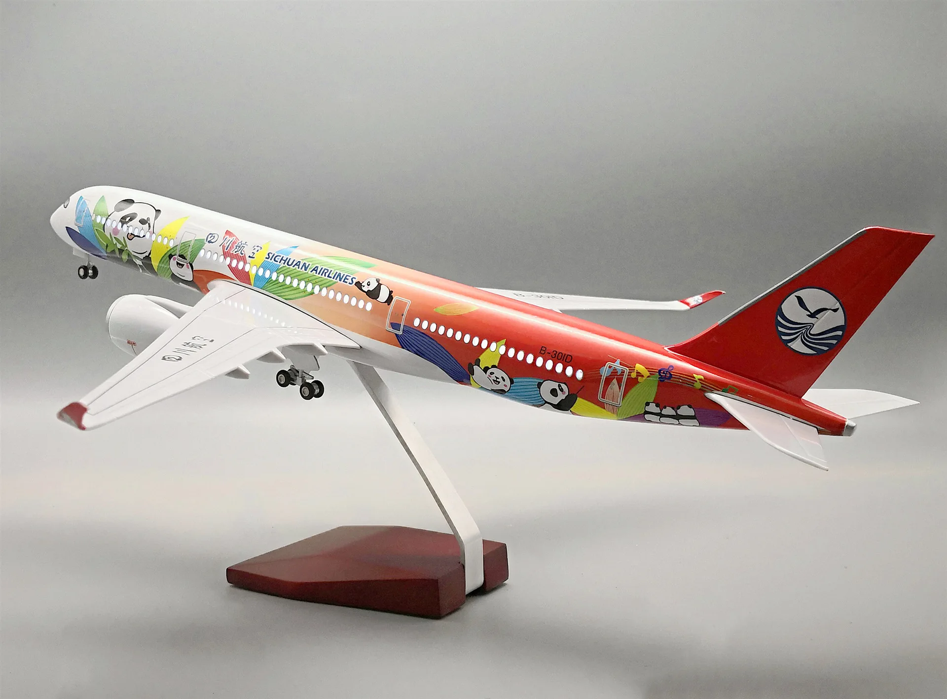 Airbus 350 Sichuan Panda voice controlled lights with landing gear wheels resin simulation aircraft model gift ornaments