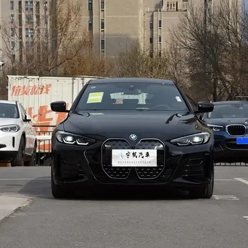 Low Cheap Price Smart EV Vehicles i4 e40 New Energy Electric Cars For BMW