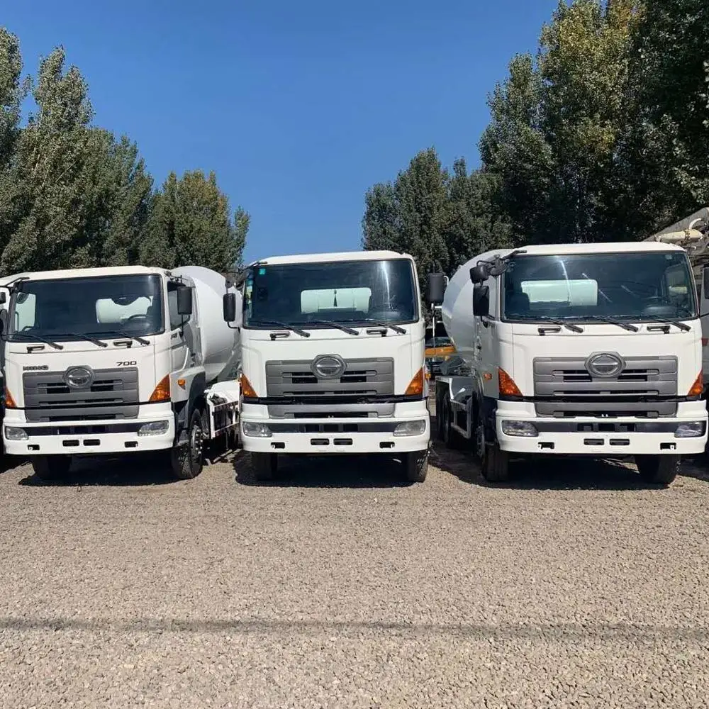 
HINO RENEW CEMENT MIXER TRUCK 