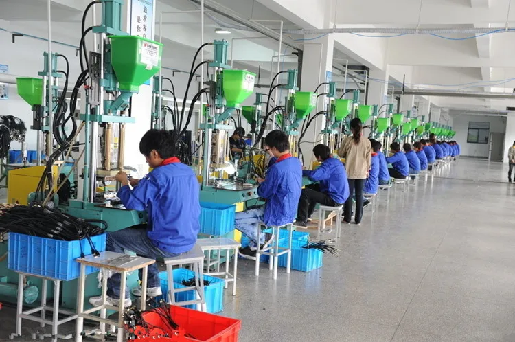 Factory Wholesale Dishwasher safe High Quality Handle Garlic Separator Peeler Masher