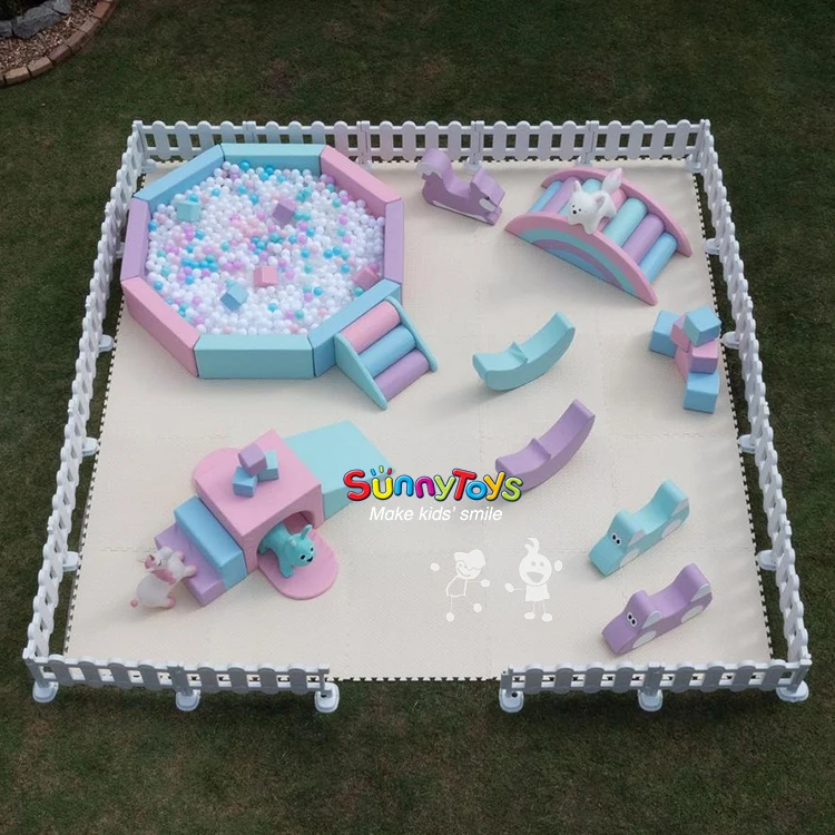 Small size outdoor and indoor plastic playground for kids kids plastic ball pool