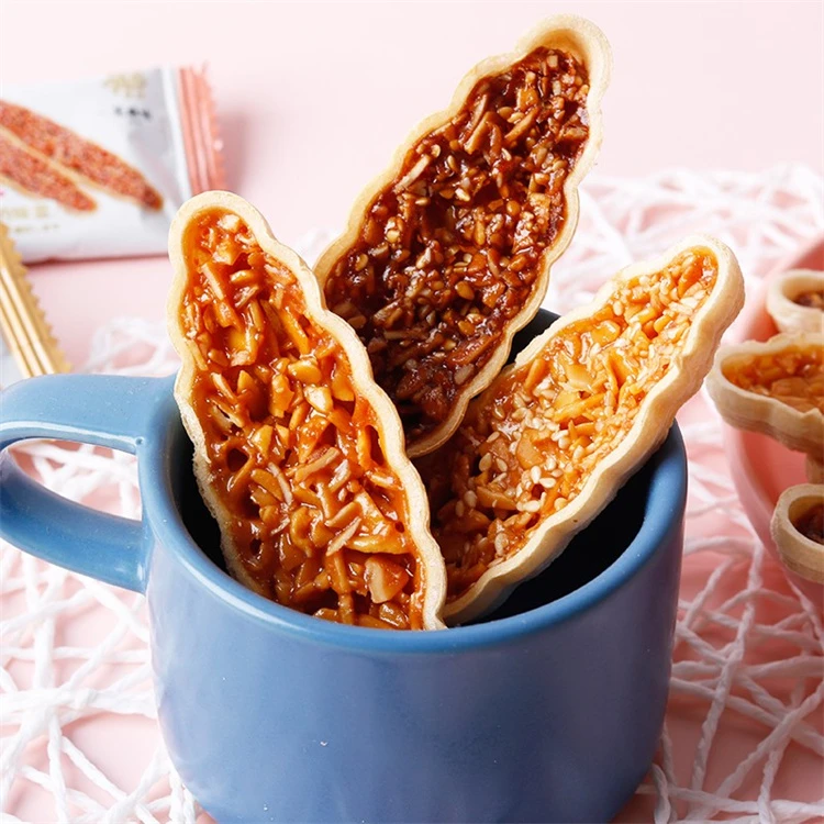 OEM/ODM 80g Wholesale Delicious Boat-shaped Crispy Cracker Snacks Cheap Five Flavors Nuts Cookies Club Social Crackers Biscuits