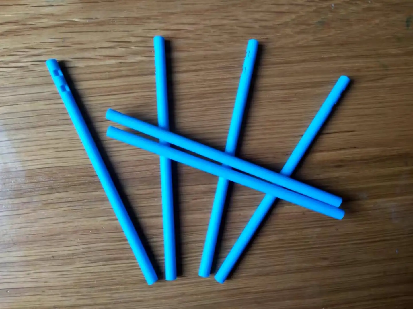 PLASTIC TUBES BARS RODS HARD STICK SINGLE DOUBLE NOTCH SCREW CUT FOR LOLLIPOP FOOD GRADE ARTICLES MADE OF POLYPROPYLENE  STICKS