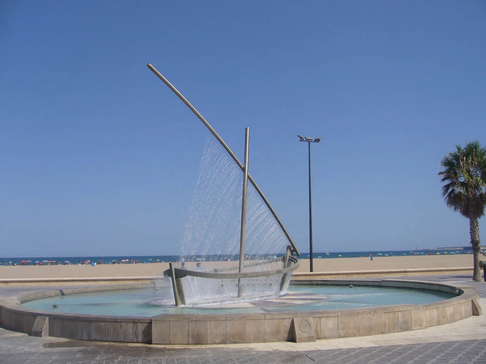 FREE DESIGN Program Control Boat Shaped Water Fountain